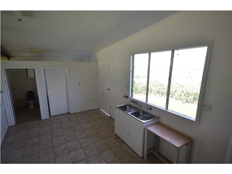 93 Santarossa Road, Bonnie Doon QLD 4873