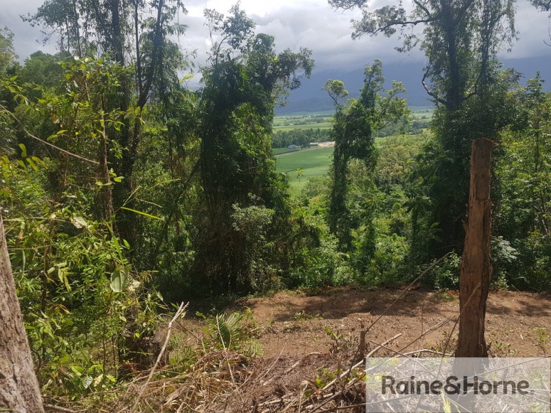 18 HIBISCUS COURT, Rocky Point QLD 4873