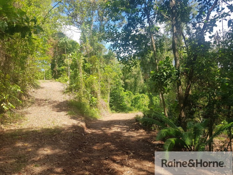 18 HIBISCUS COURT, Rocky Point QLD 4873