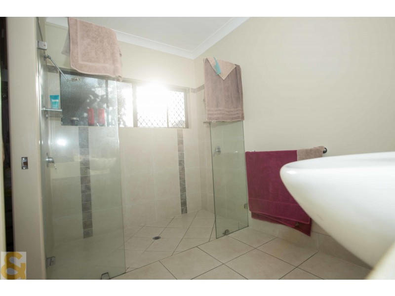 52 COOYA BEACH ROAD, Cooya Beach QLD 4873