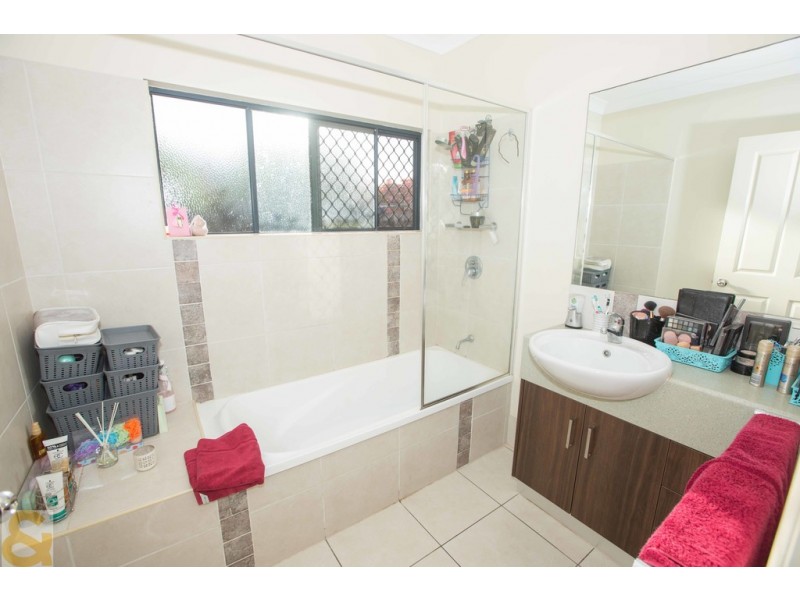 52 COOYA BEACH ROAD, Cooya Beach QLD 4873