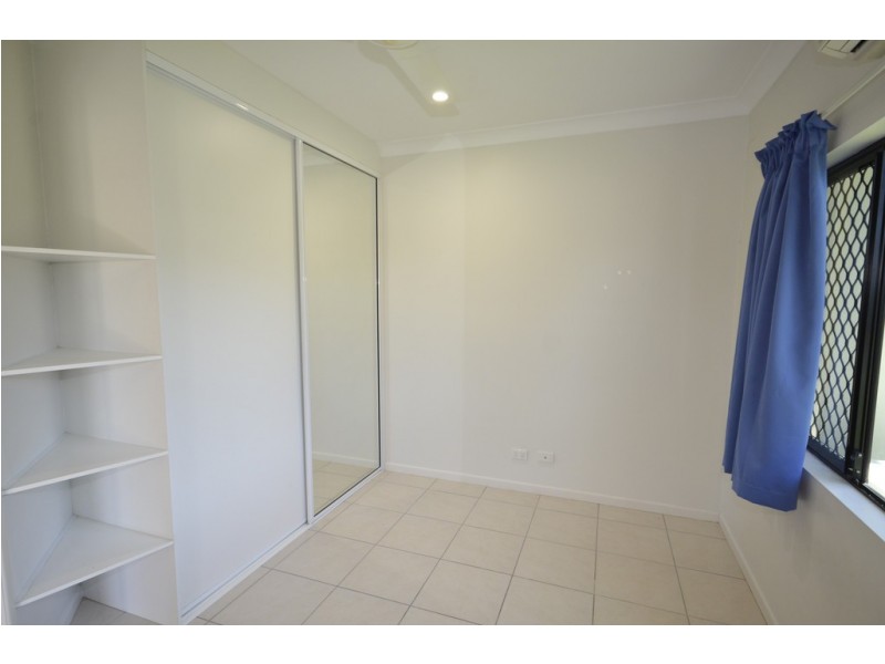 8 Satinash Street, Mossman QLD 4873