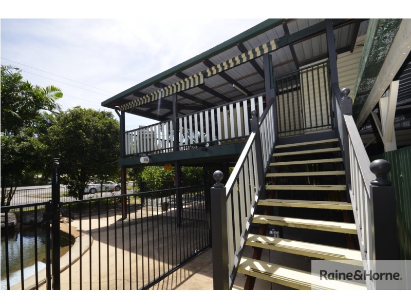 21 FOXTON AVENUE, Mossman QLD 4873