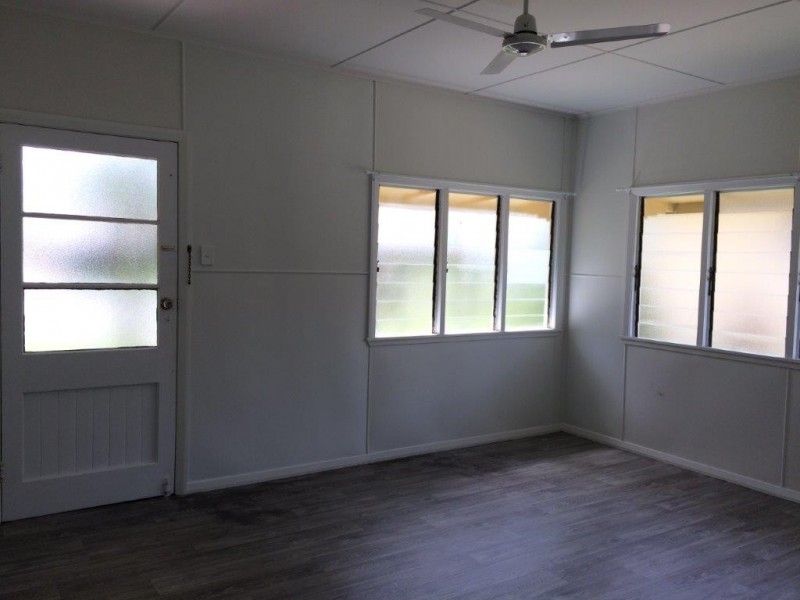 2/7 Wilson Street, Mossman QLD 4873