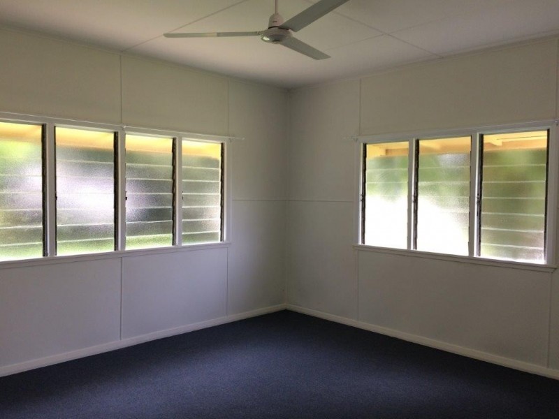 2/7 Wilson Street, Mossman QLD 4873