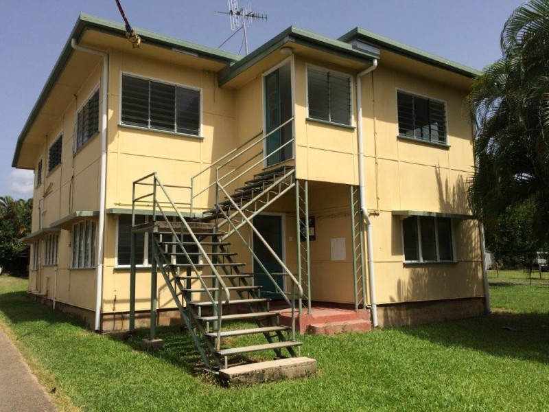 2/7 Wilson Street, Mossman QLD 4873