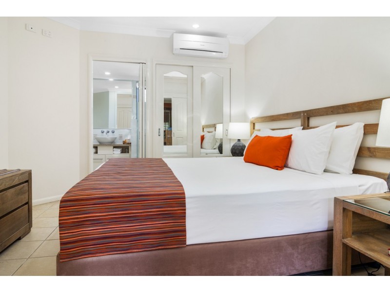 Unit 10 MERIDIAN,15 Davidson Street,, Port Douglas QLD 4877