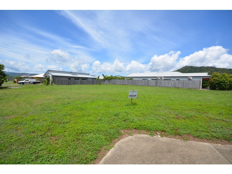 42 COOYA BEACH ROAD, Cooya Beach QLD 4873