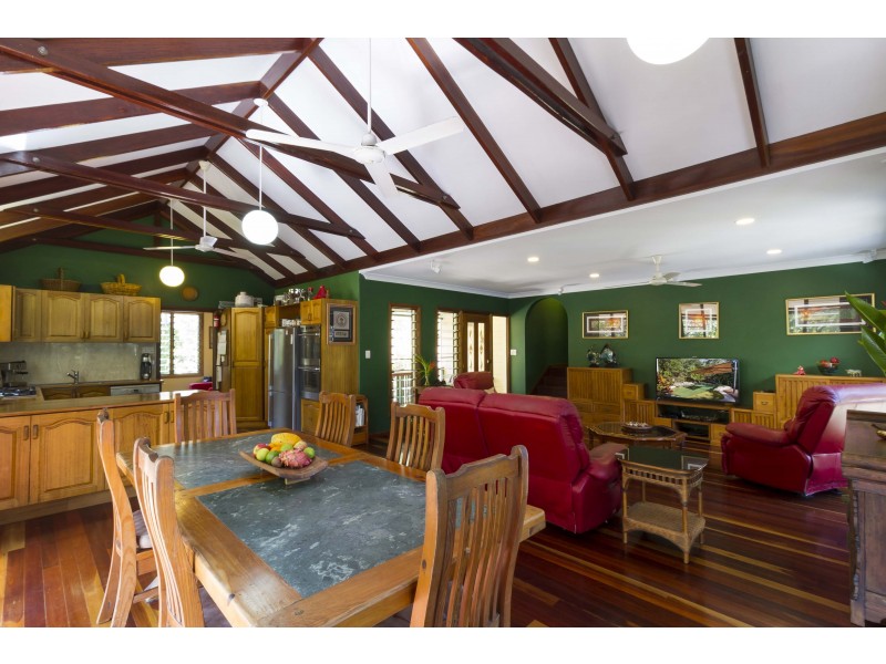 110 SPRING CREEK ROAD, Mowbray QLD 4877