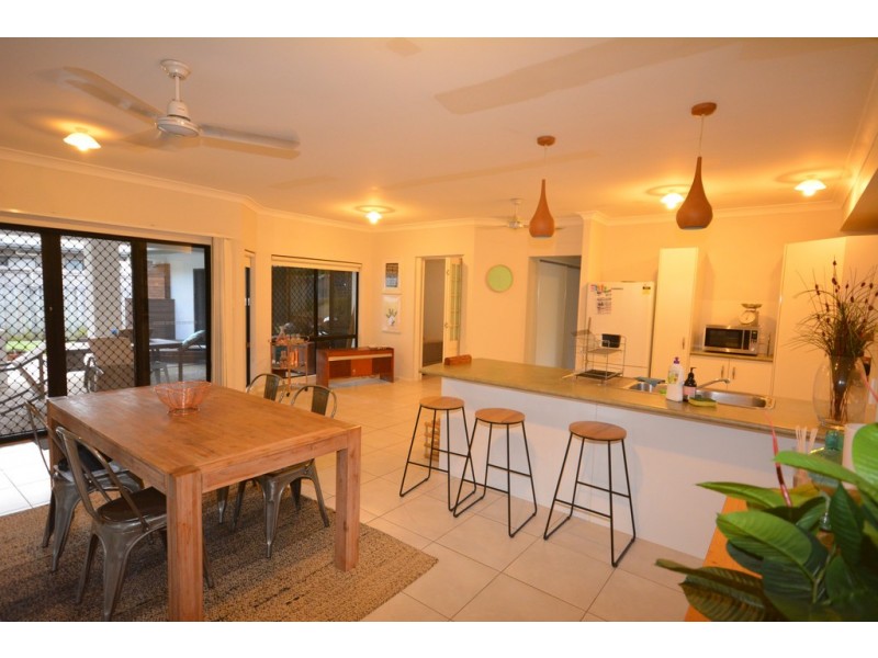 11 DULKU CLOSE, Port Douglas QLD 4877