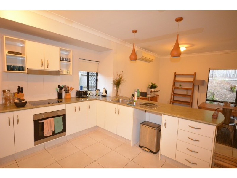 11 DULKU CLOSE, Port Douglas QLD 4877