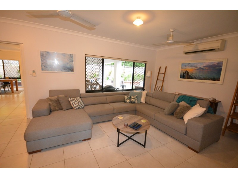 11 DULKU CLOSE, Port Douglas QLD 4877