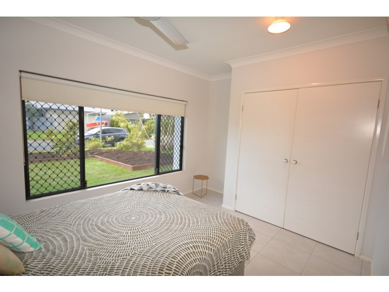 11 DULKU CLOSE, Port Douglas QLD 4877