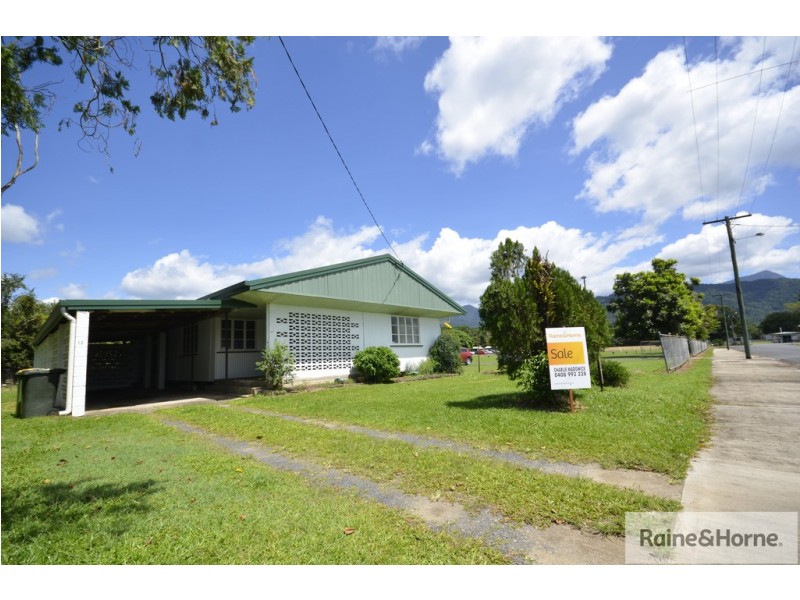 12 JACK STREET, Mossman QLD 4873