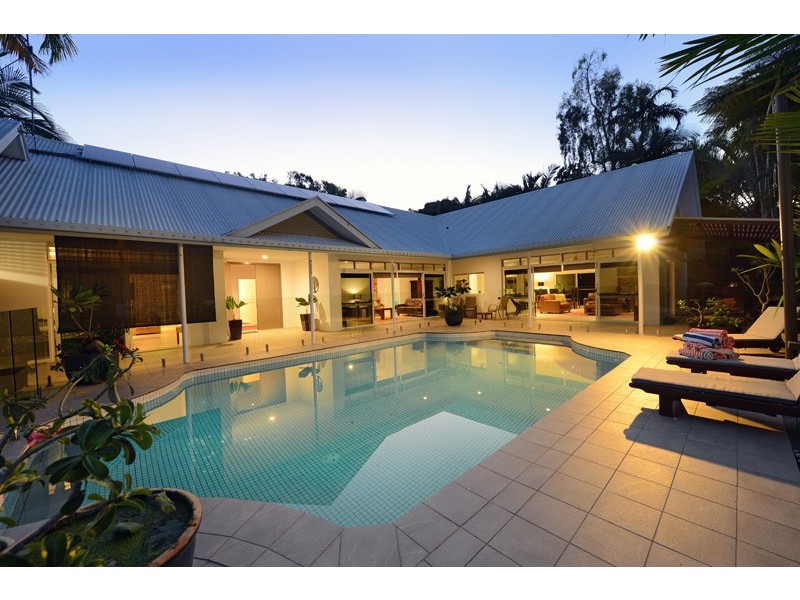 18 SEABROOK AVENUE, Port Douglas QLD 4877