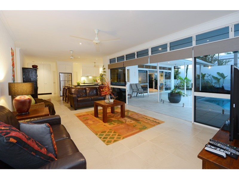 18 SEABROOK AVENUE, Port Douglas QLD 4877