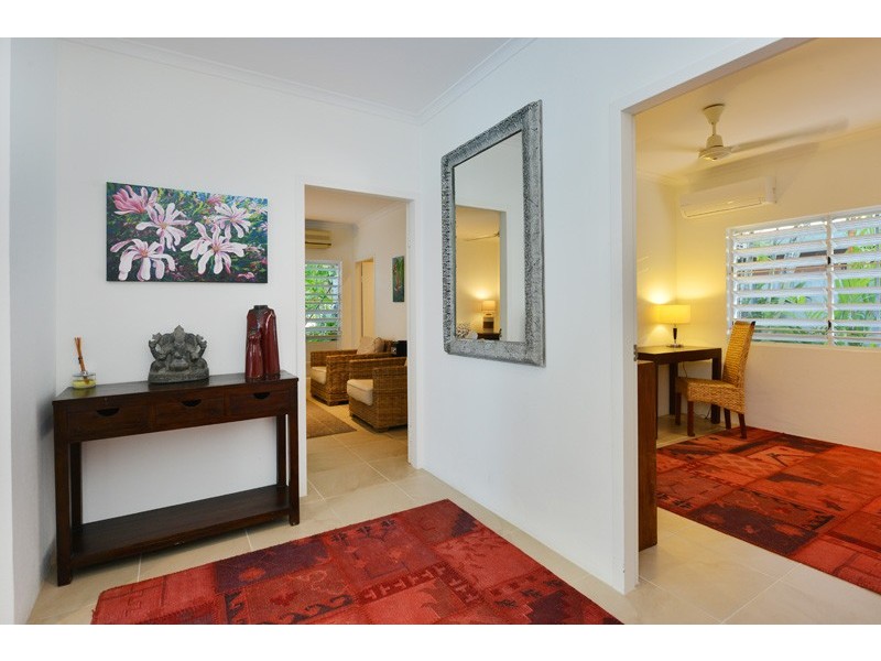 18 SEABROOK AVENUE, Port Douglas QLD 4877