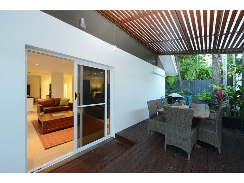 18 SEABROOK AVENUE, Port Douglas QLD 4877