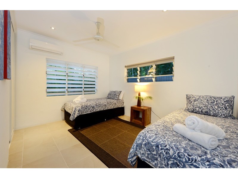 18 SEABROOK AVENUE, Port Douglas QLD 4877