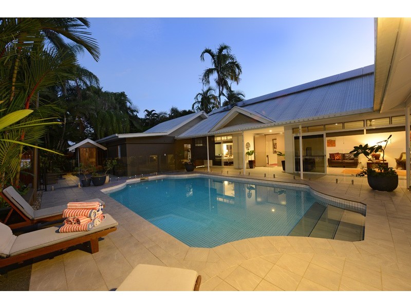 18 SEABROOK AVENUE, Port Douglas QLD 4877