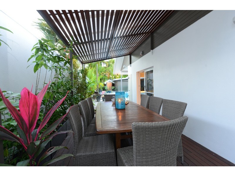 18 SEABROOK AVENUE, Port Douglas QLD 4877