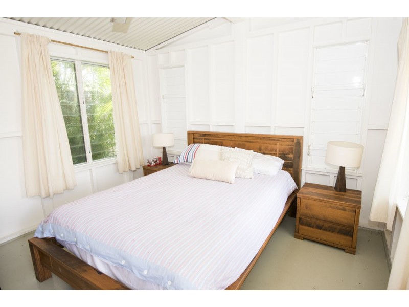 68 Marine Parade, Newell QLD 4873