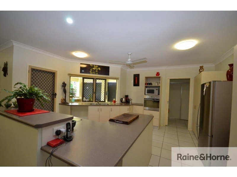 6 RIFLEBIRD CRESCENT, Mossman QLD 4873