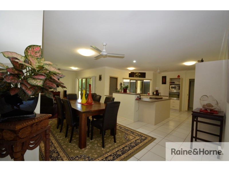 6 RIFLEBIRD CRESCENT, Mossman QLD 4873