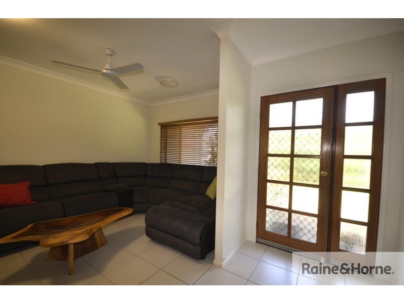 6 RIFLEBIRD CRESCENT, Mossman QLD 4873