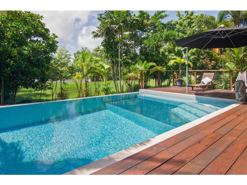 31 ULYSSES AVENUE, Port Douglas QLD 4877