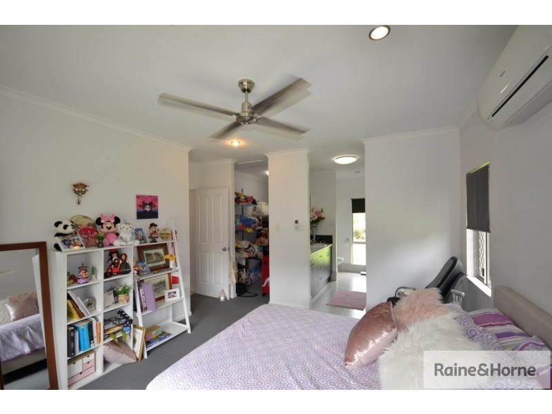 2 RIFLEBIRD CRESCENT, Mossman QLD 4873