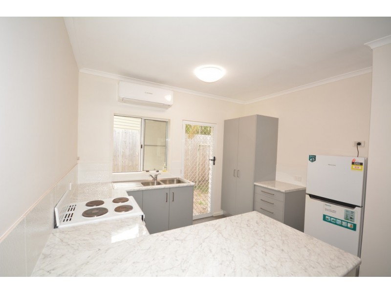 2 139 DAVIDSON STREET, Port Douglas QLD 4877