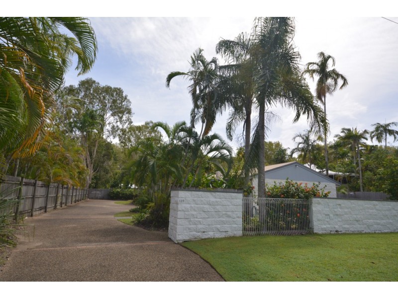 2 139 DAVIDSON STREET, Port Douglas QLD 4877