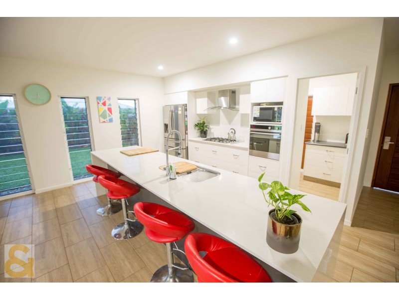 38 BAYIL DRIVE, Cooya Beach QLD 4873