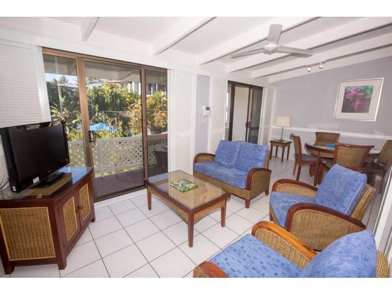 16/17 ESPLANADE, Port Douglas QLD 4877