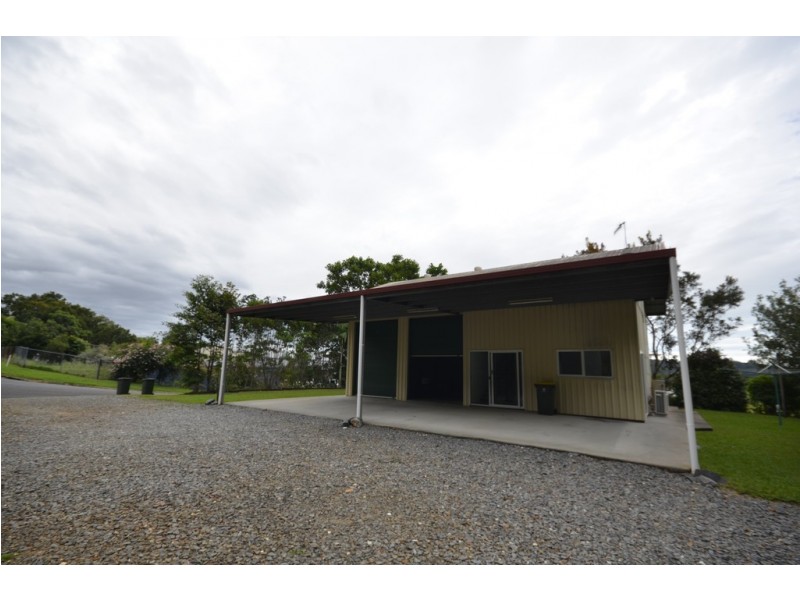 22 THERESA DRIVE, Mossman QLD 4873