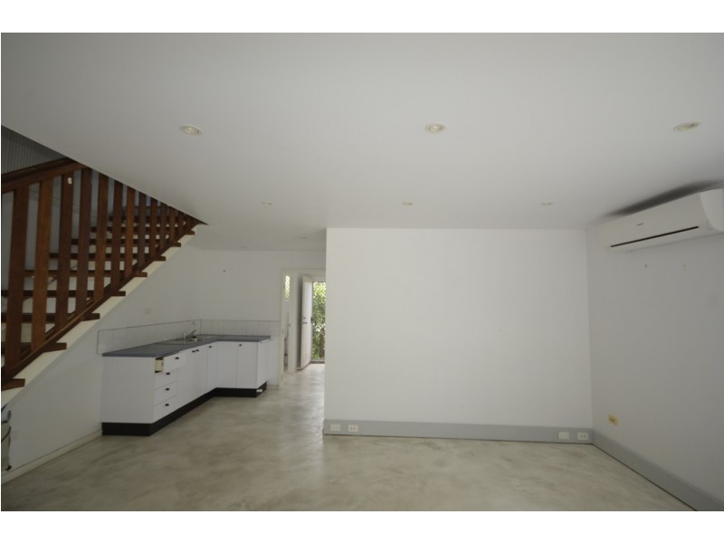 22 THERESA DRIVE, Mossman QLD 4873