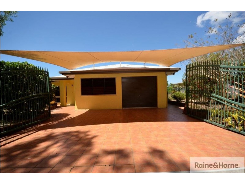 40 Johnston Road, Mossman QLD 4873