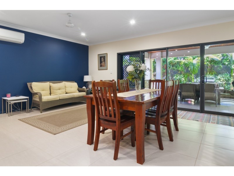 17 Dulku Close, Port Douglas QLD 4877