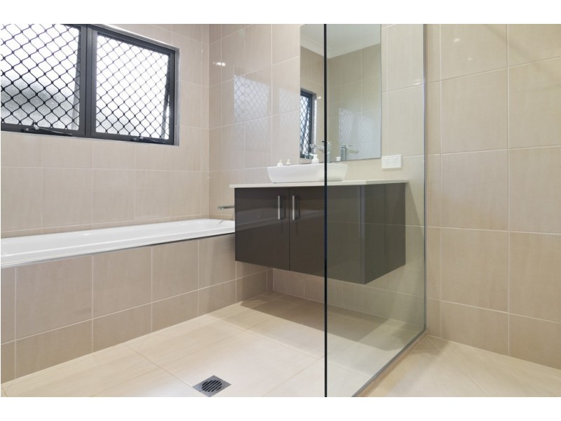 17 Dulku Close, Port Douglas QLD 4877