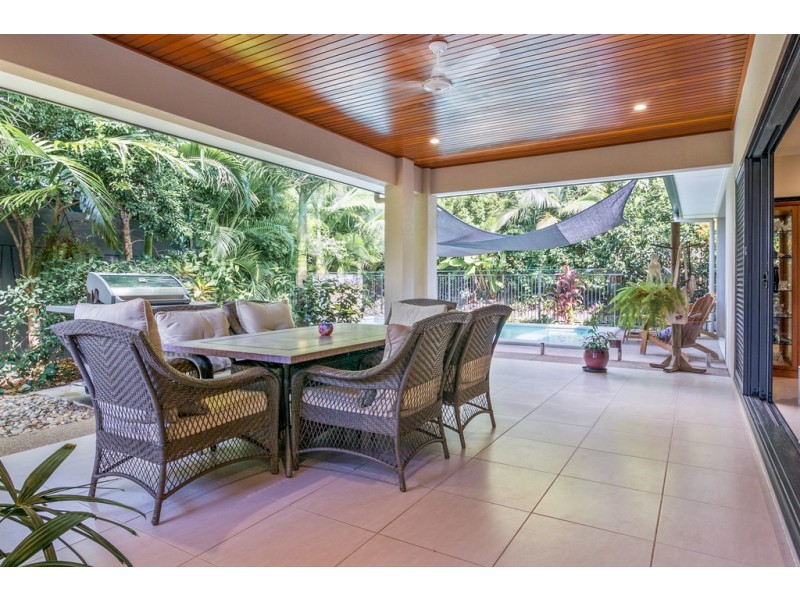 17 Dulku Close, Port Douglas QLD 4877