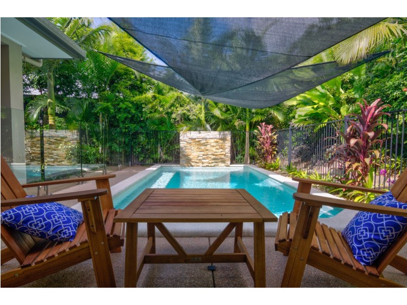 17 Dulku Close, Port Douglas QLD 4877