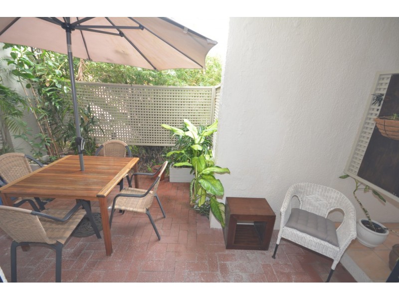 6/7-9 Port Douglas Rd, Mediterranean, Port Douglas QLD 4877