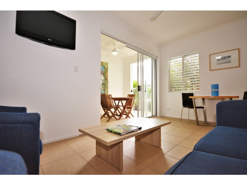 11/70-76 DAVIDSON STREET, Port Douglas QLD 4877