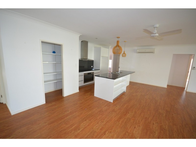 7 WANDI CLOSE, Port Douglas QLD 4877