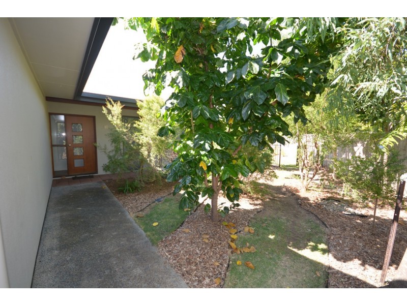 7 WANDI CLOSE, Port Douglas QLD 4877