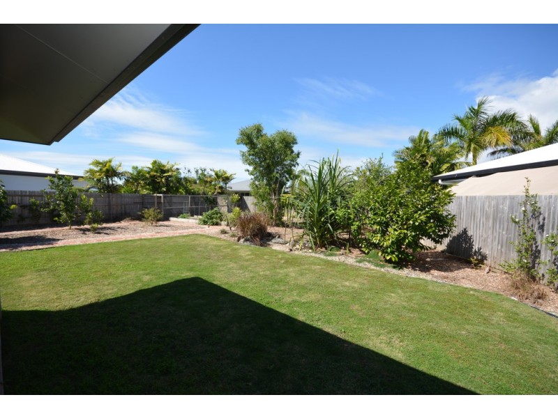 7 WANDI CLOSE, Port Douglas QLD 4877