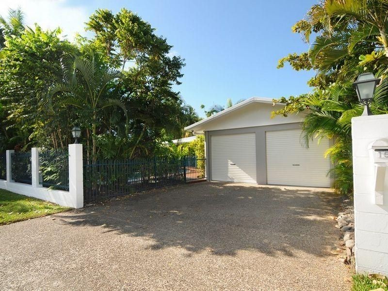 15 ENDEAVOUR STREET, Port Douglas QLD 4877