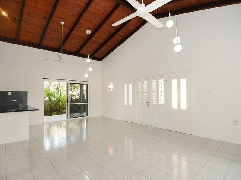 15 ENDEAVOUR STREET, Port Douglas QLD 4877