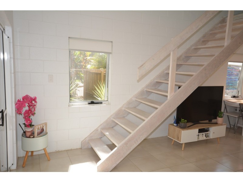 Unit 5, 15 Triton Crescent, Port Douglas QLD 4877